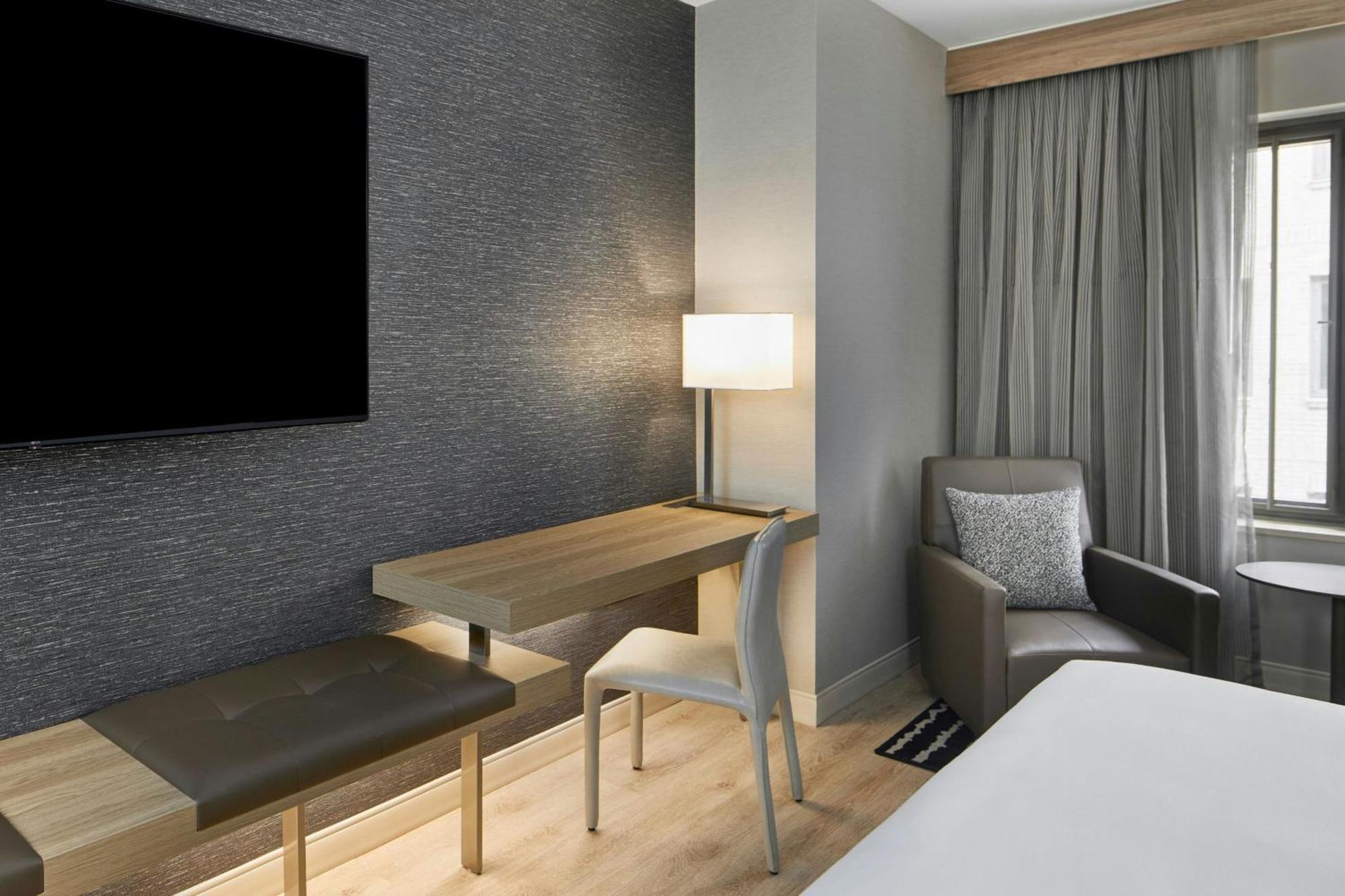 Ac Hotel Savannah Historic District Екстер'єр фото